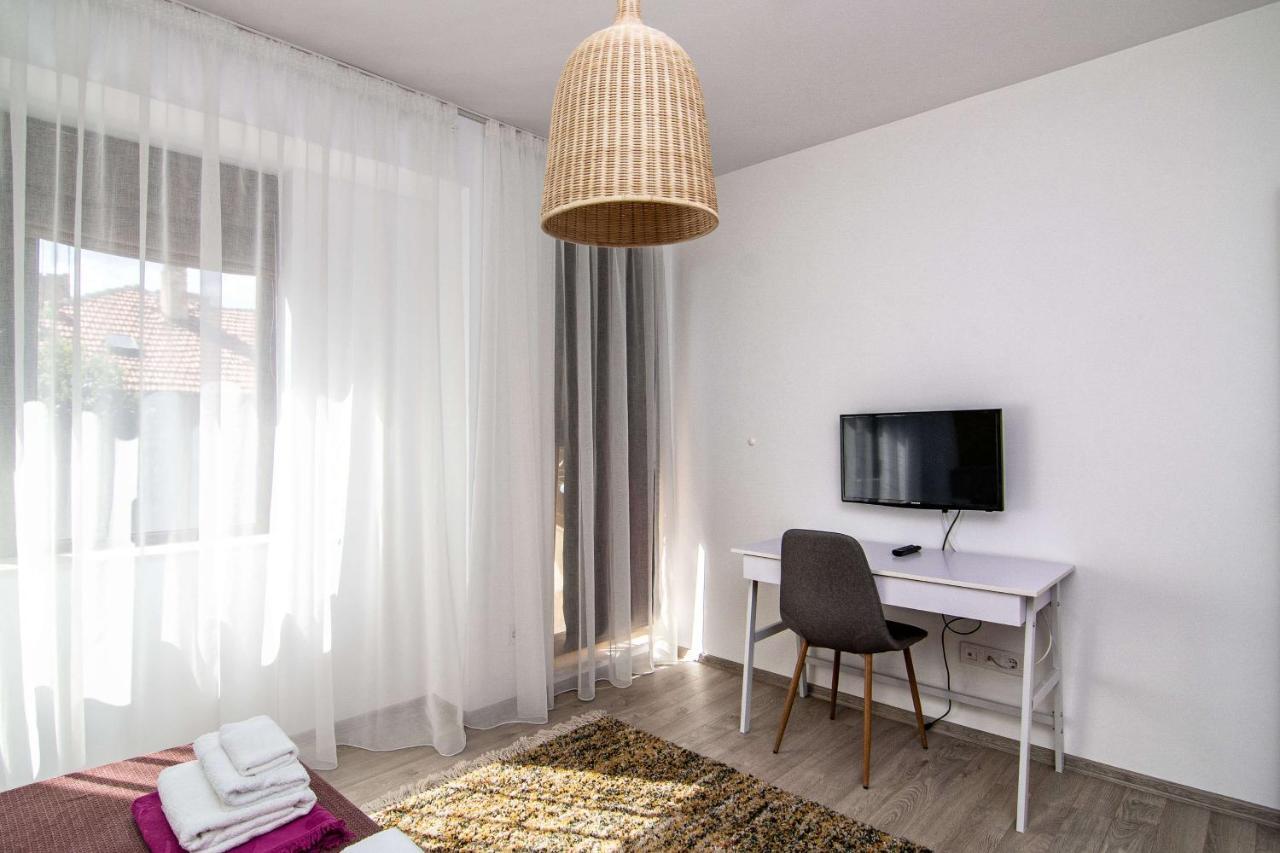 Luxury City Center Two Bedroom Apartment Close To Beach Warna Zewnętrze zdjęcie